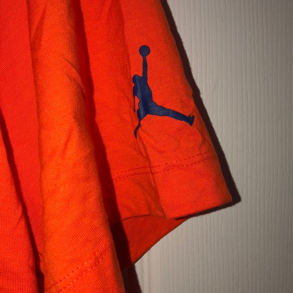 NWT Air Jordan News Clipping Tshirt in Orange - Picture 5 of 8